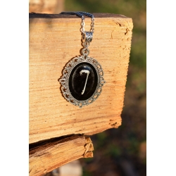 Pendentif Main des lisières