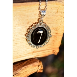 Pendentif Main des lisières