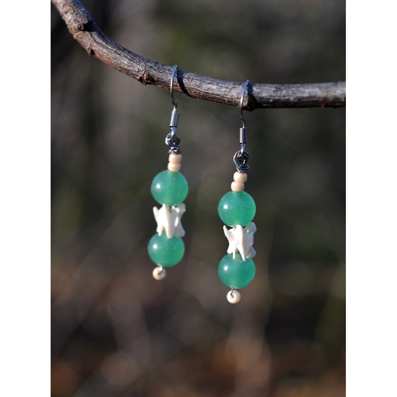 Boucles d'oreilles Aventurine verte et ossements