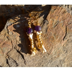 Boucles d'oreilles Améthyste et ossements