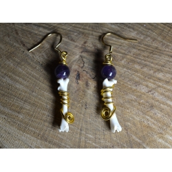 Boucles d'oreilles Améthyste et ossements