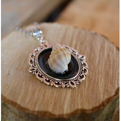 Pendentif petit coquillage spiralé