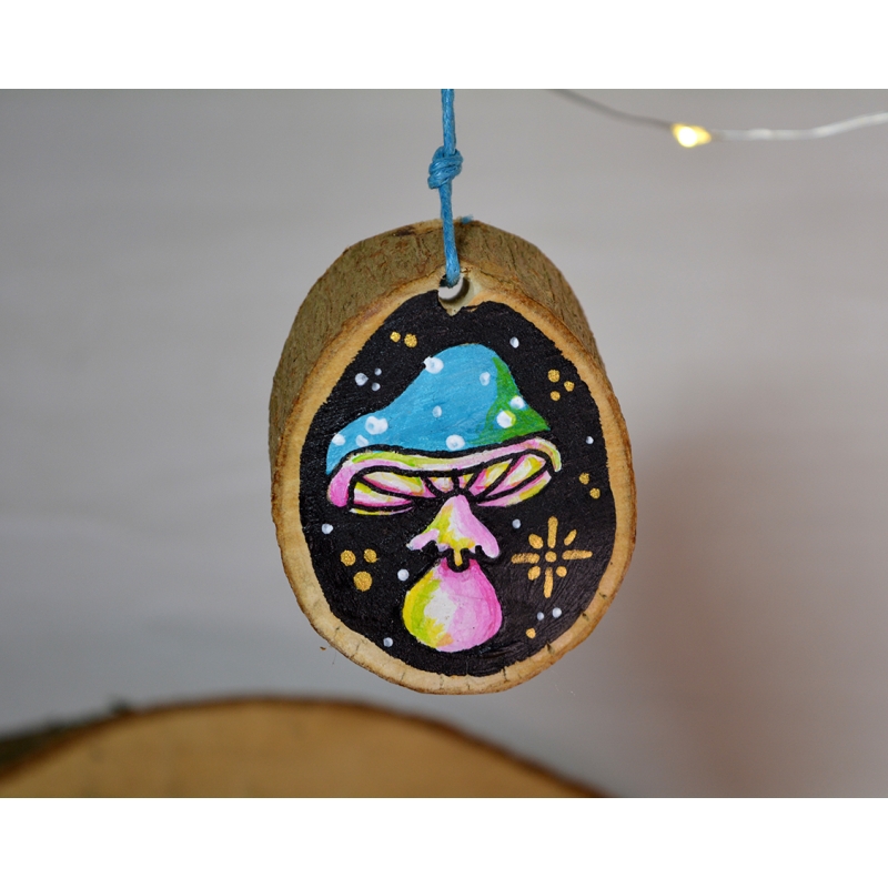 Mini suspension champignon magique 2